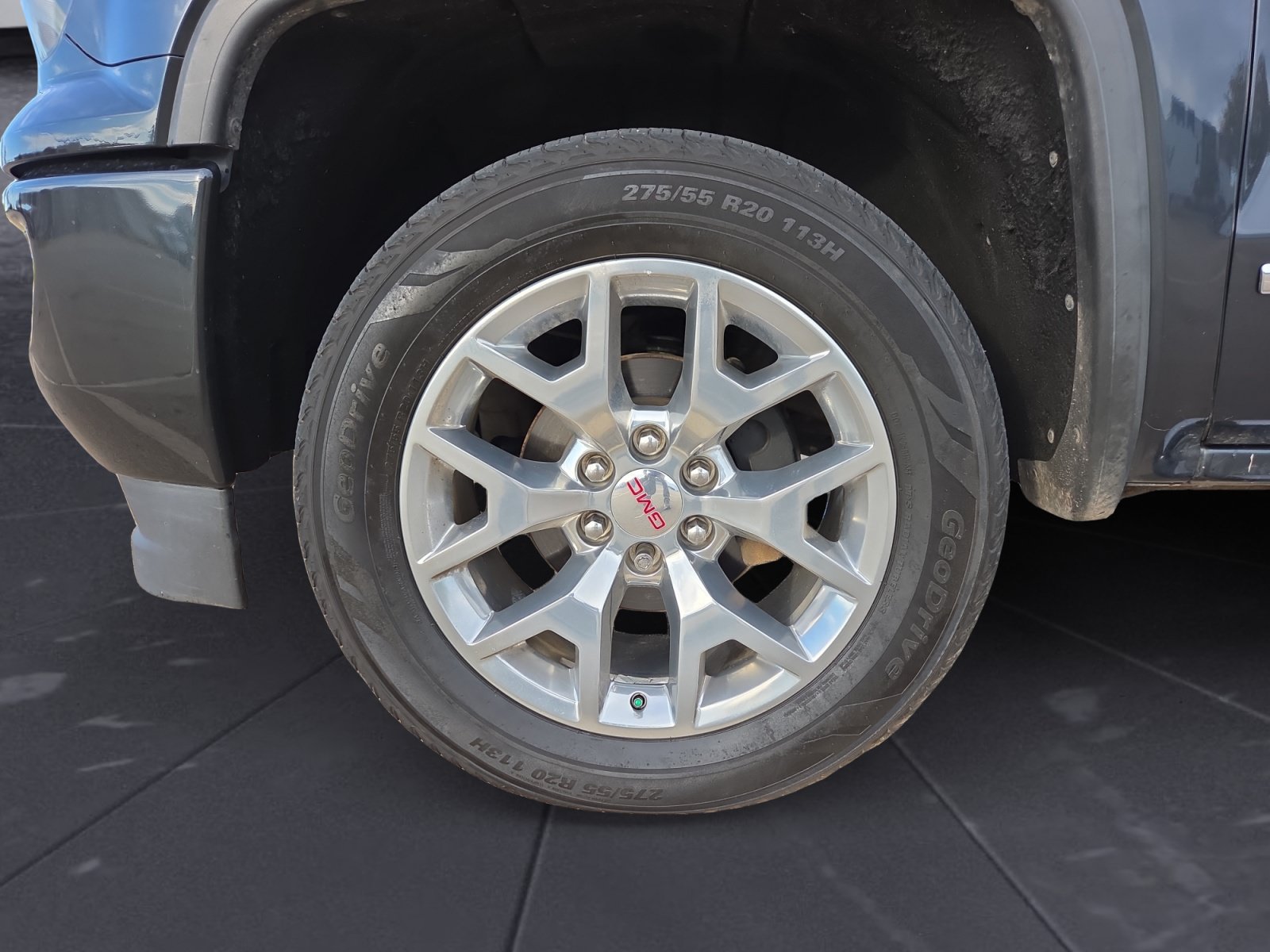 Used 2018 GMC Sierra 1500 SLT w/ SLT Premium Package AWD/4WD image 14