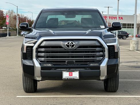 New 2026 Toyota Tundra Limited image 8