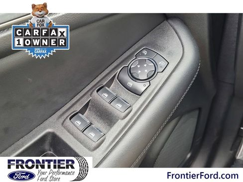 Used 2024 Ford Edge SE w/ Black Appearance Package image 15