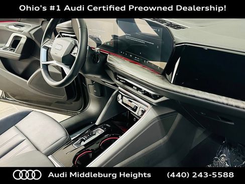 Certified 2025 Audi Q5 Premium w/ Convenience Package AWD/4WD image 10