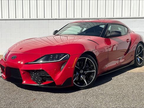 Used 2022 Toyota Supra image 2