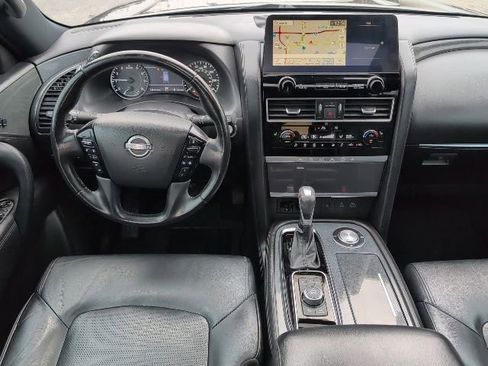 Used 2022 Nissan Armada SL w/ Midnight Edition Package image 4