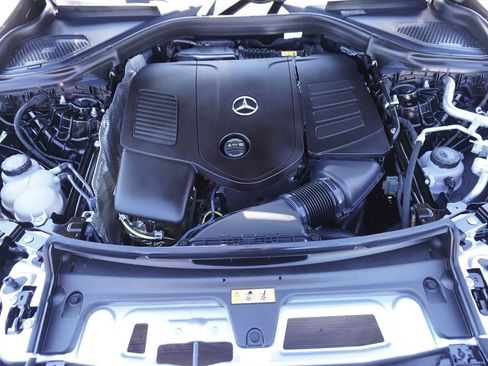 Used 2026 Mercedes-Benz GLC 300 image 23