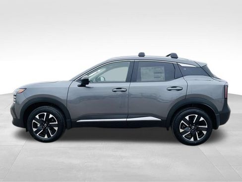 New 2026 Nissan Kicks SV w/ Cold Weather Package AWD/4WD image 4