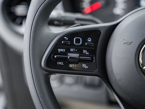 Used 2023 Mercedes-Benz Sprinter 4500 image 23