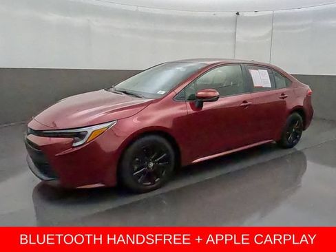 Certified 2025 Toyota Corolla LE w/ LE Premium Package FWD image 3