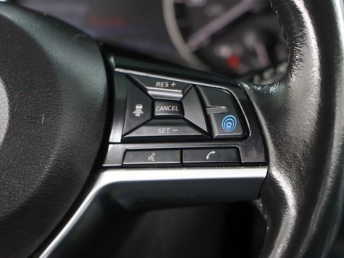 Used 2023 Nissan Altima 2.5 SL image 14