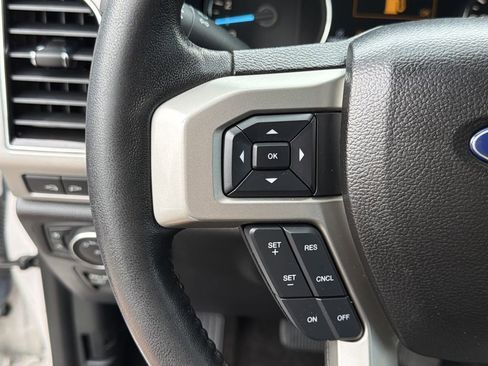 Used 2018 Ford F150 Lariat image 24