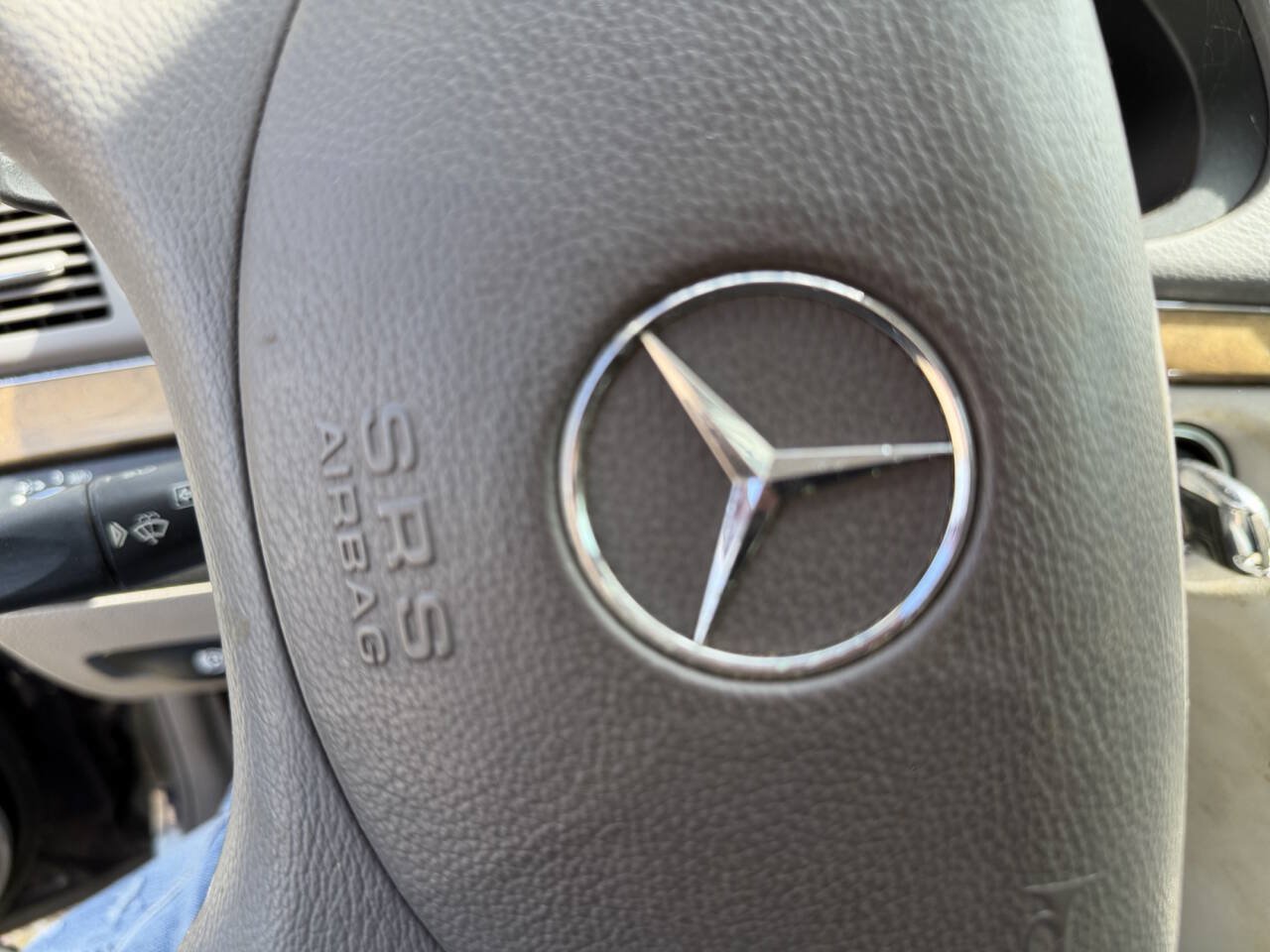 Used 2008 Mercedes-Benz E 350 4MATIC Sedan image 40