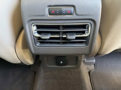 Certified 2020 Lincoln Corsair FWD w/ Premium Package image 25