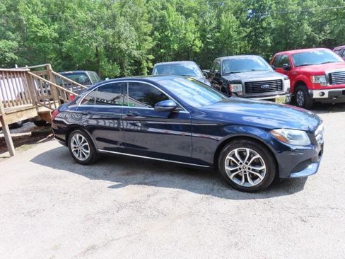Used 2018 Mercedes-Benz C 300 4MATIC Sedan image 5
