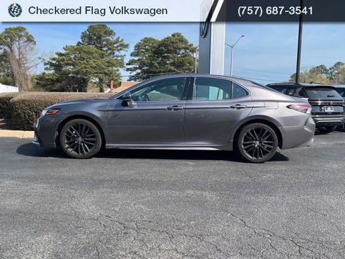 Used 2024 Toyota Camry XSE image 4