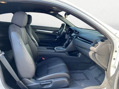 Used 2020 Honda Civic Sport image 25