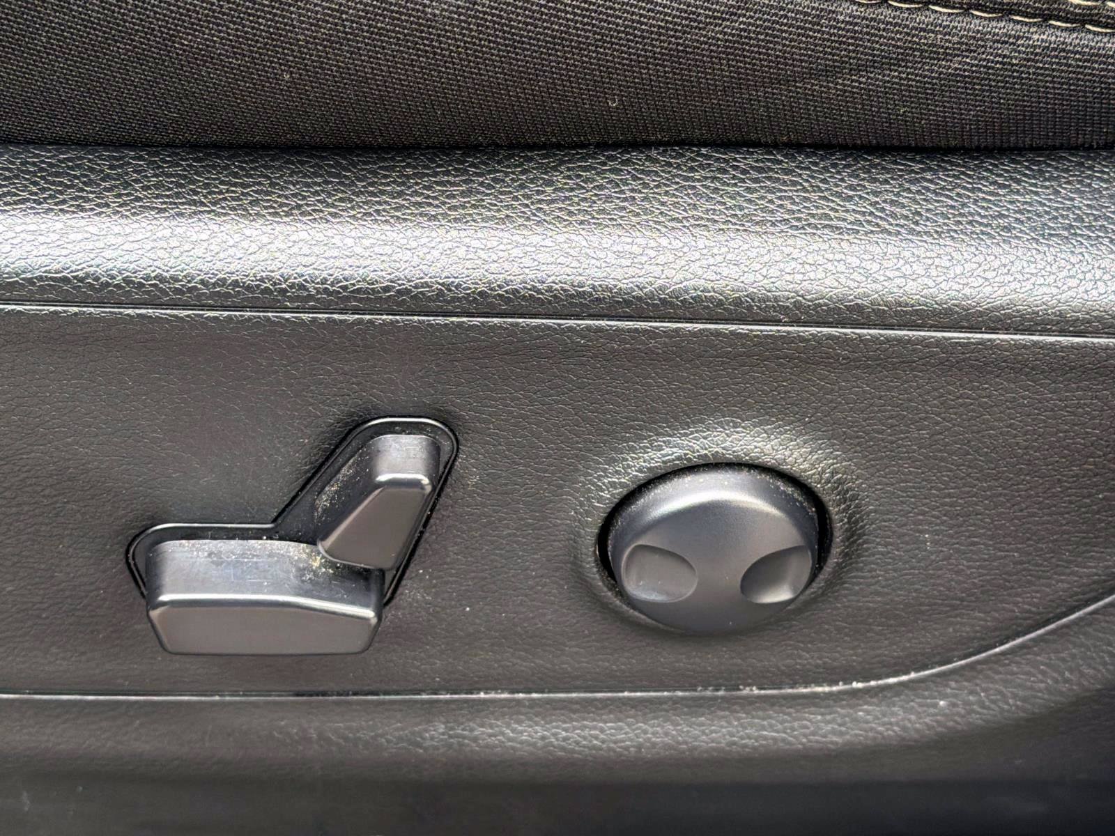 Used 2023 RAM 1500 Big Horn AWD/4WD image 13