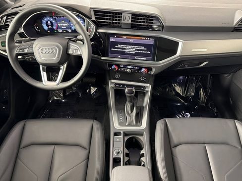 Used 2025 Audi Q3 2.0T Premium w/ Convenience Package AWD/4WD image 12
