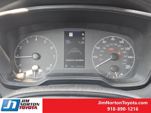 Used 2025 Toyota Corolla LE FWD image 17