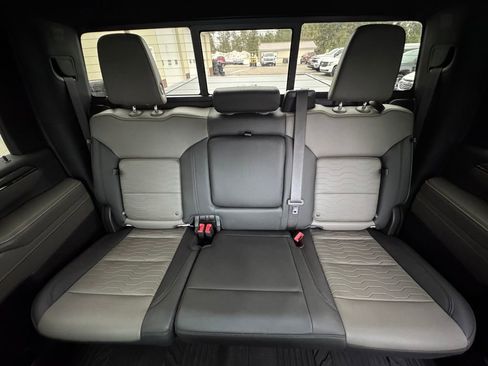 Used 2024 Chevrolet Silverado 2500 ZR2 w/ ZR2 Bison Edition image 45