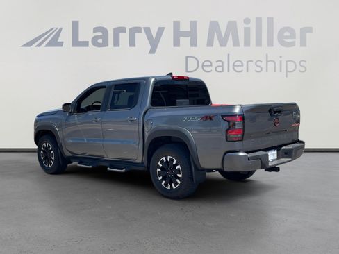 Used 2023 Nissan Frontier PRO-4X w/ Pro Convenience Package AWD/4WD image 3