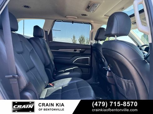 Certified 2022 Kia Telluride EX w/ EX Premium Package AWD/4WD image 10