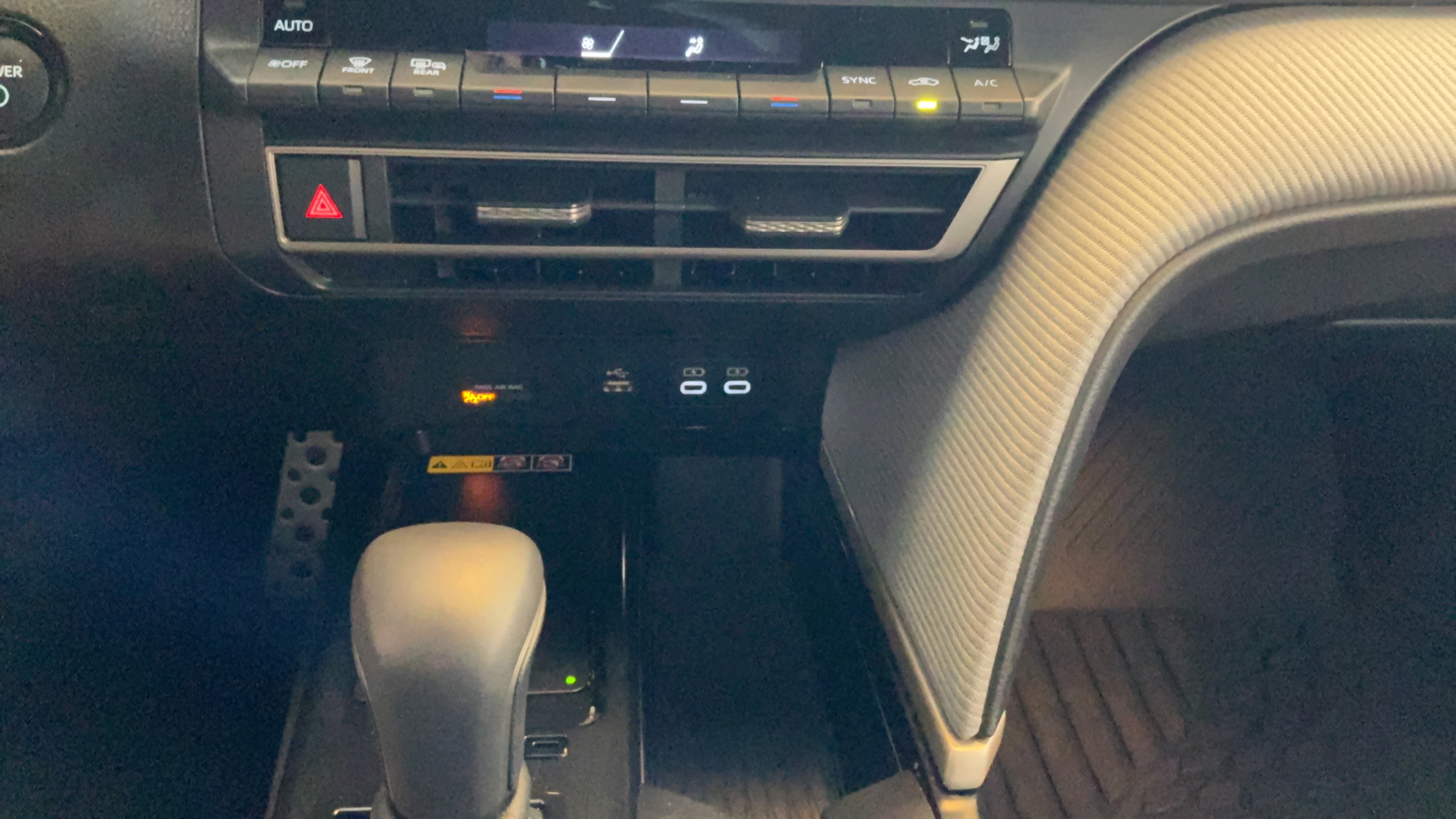 Used 2026 Toyota Camry LE FWD image 15