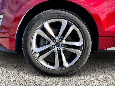 Used 2015 Ford Edge Sport image 9