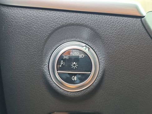 Certified 2024 Mercedes-Benz C 300 4MATIC Sedan image 28