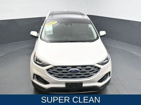 Used 2019 Ford Edge Titanium w/ Cold Weather Package image 14