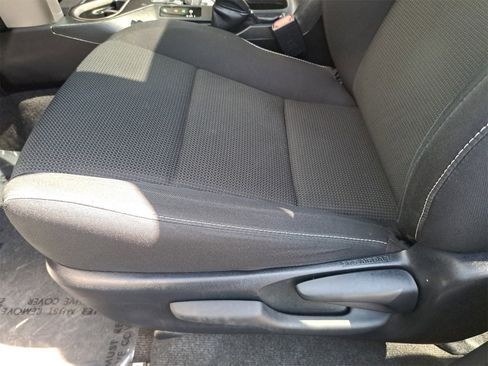 Used 2016 Toyota RAV4 XLE image 30