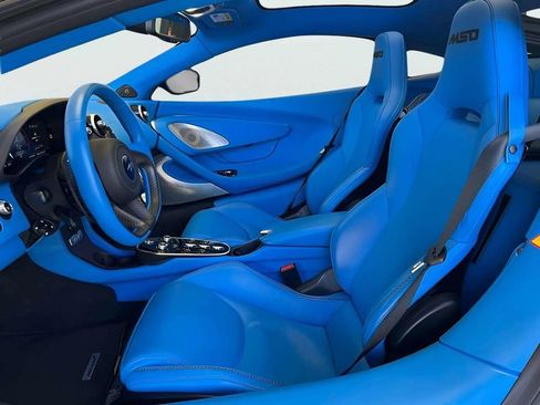 Used 2022 McLaren GT image 18