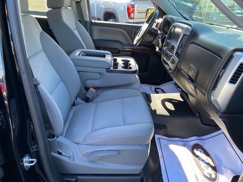 Used 2018 GMC Sierra 1500 SLE w/ SLE Value Package image 25