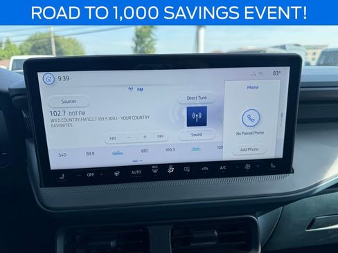 New 2025 Ford Maverick XLT w/ XLT Luxury Package image 28