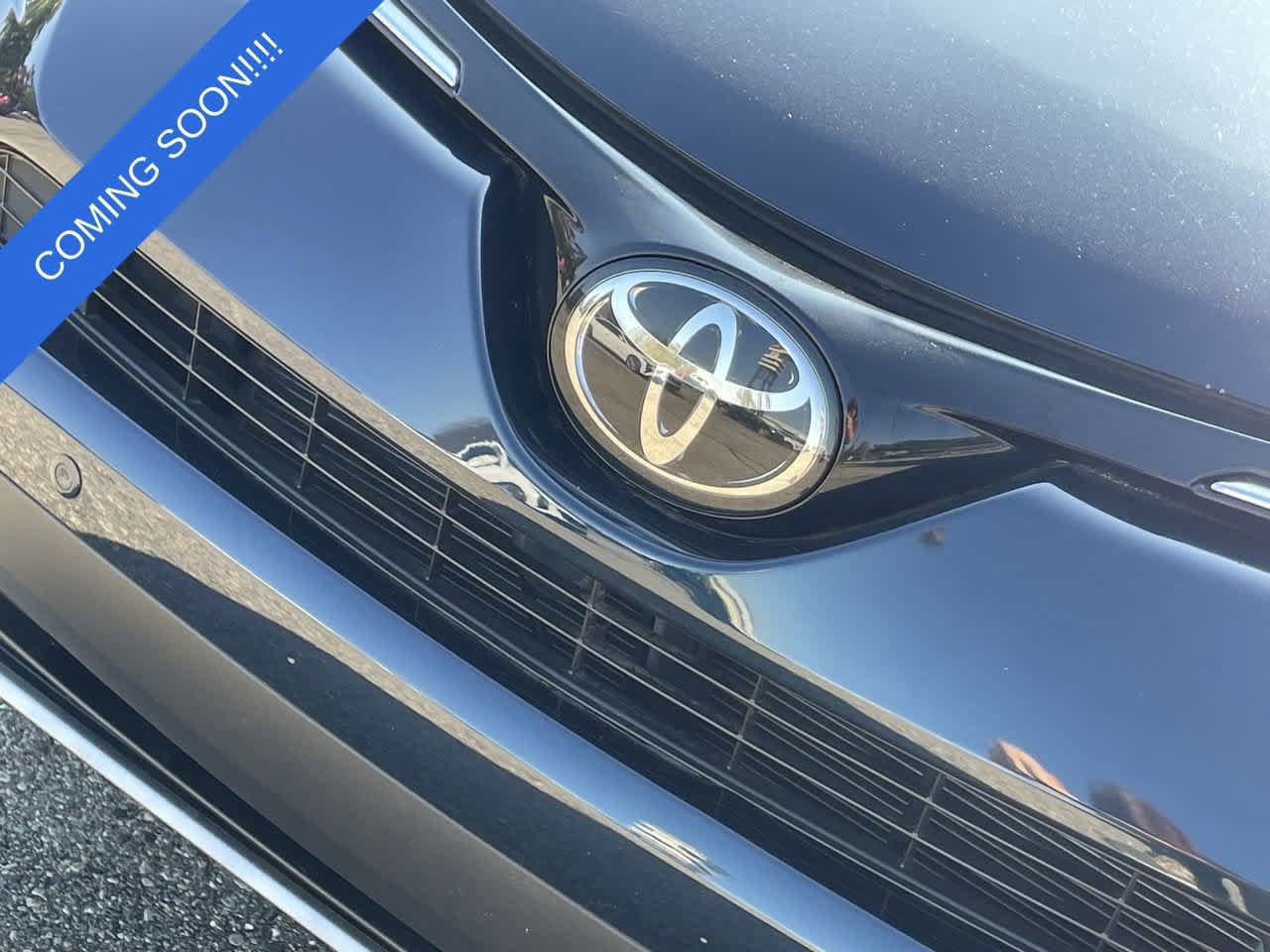 Used 2017 Toyota RAV4 Limited w/ All Weather Liner Package AWD/4WD image 35