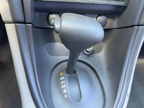 Used 2004 Ford Mustang Coupe image 30