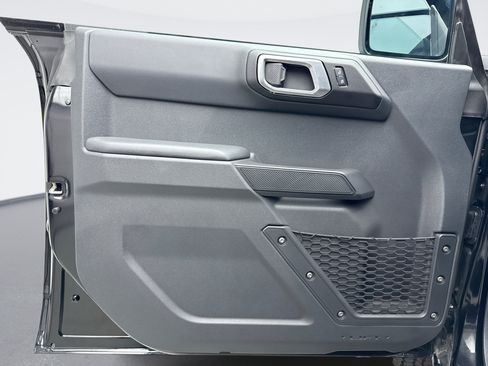 Used 2025 Ford Bronco Big Bend AWD/4WD image 9