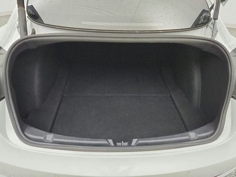 Used 2022 Tesla Model 3 Standard Range RWD image 25