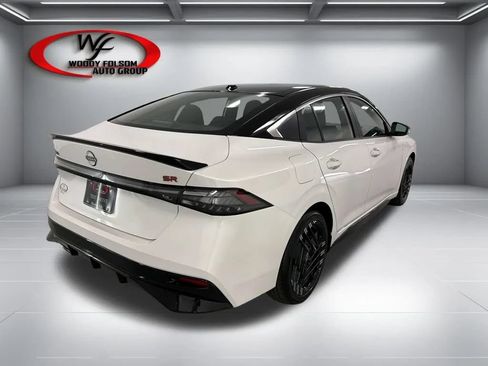 New 2026 Nissan Sentra SR FWD image 6