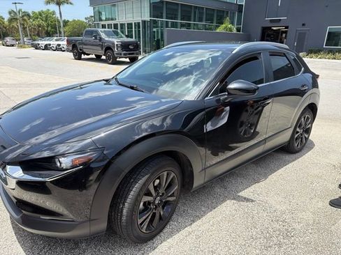 Used 2024 MAZDA CX-30 AWD 2.5 S w/ Select Sport Pkg image 3