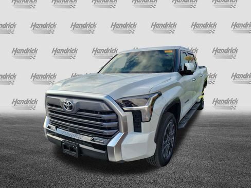 Used 2026 Toyota Tundra Limited AWD/4WD image 4