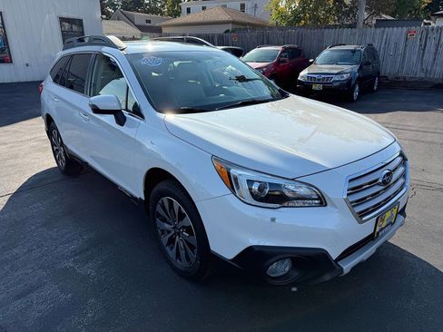Used 2015 Subaru Outback 3.6R Limited image 54