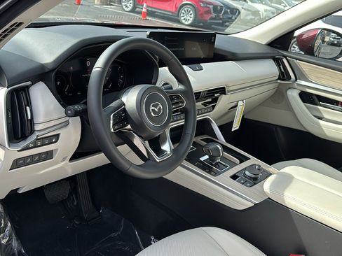 New 2026 MAZDA CX-90 Plug-In Hybrid w/ Premium Plus image 13