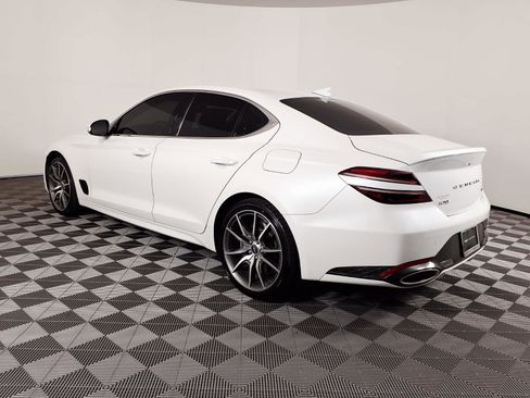 Certified 2022 Genesis G70 3.3T RWD image 6