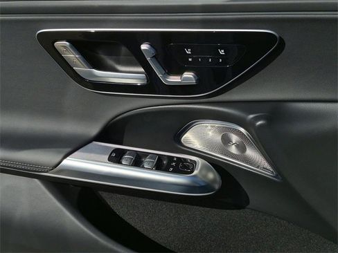 Certified 2025 Mercedes-Benz E 350 4MATIC Sedan image 27