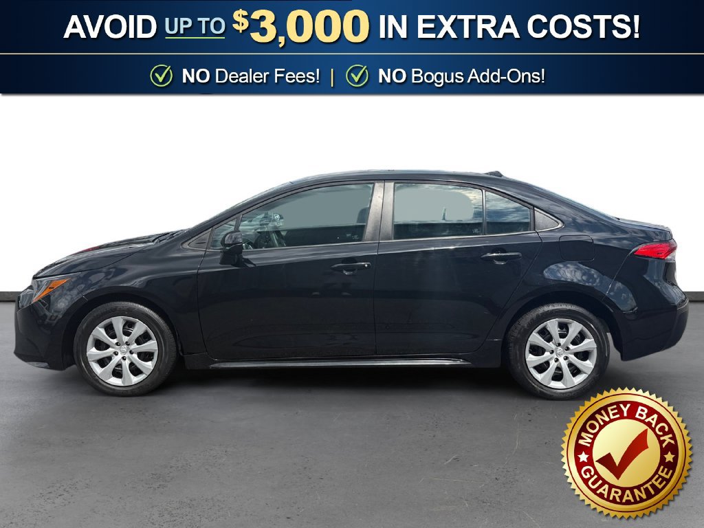 Used 2023 Toyota Corolla LE FWD image 2