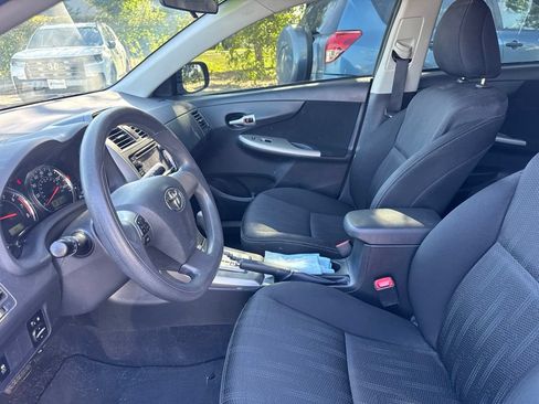 Used 2013 Toyota Corolla S FWD image 12
