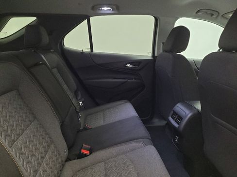 Used 2022 Chevrolet Equinox LT FWD image 19