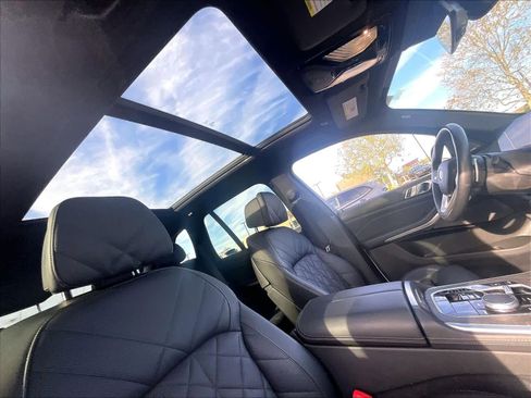 Used 2024 BMW X5 sDrive40i RWD image 24