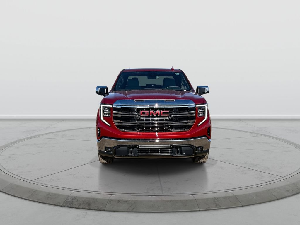 Used 2026 GMC Sierra 1500 SLT AWD/4WD image 3