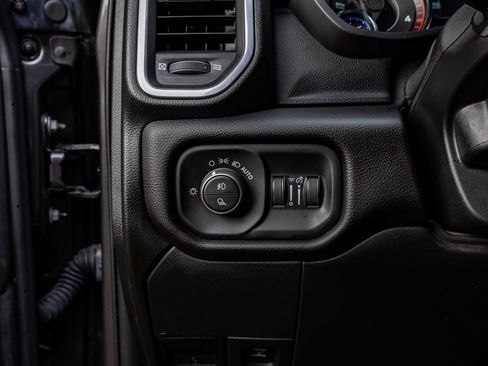 Used 2024 RAM 3500 Laramie w/ Night Edition image 20