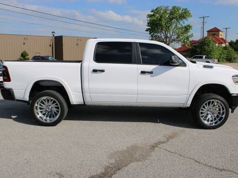 Used 2023 RAM 1500 Lone Star AWD/4WD image 4