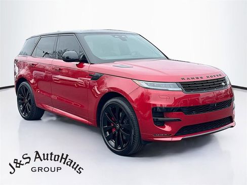 Used 2024 Land Rover Range Rover Sport Dynamic SE AWD/4WD image 1